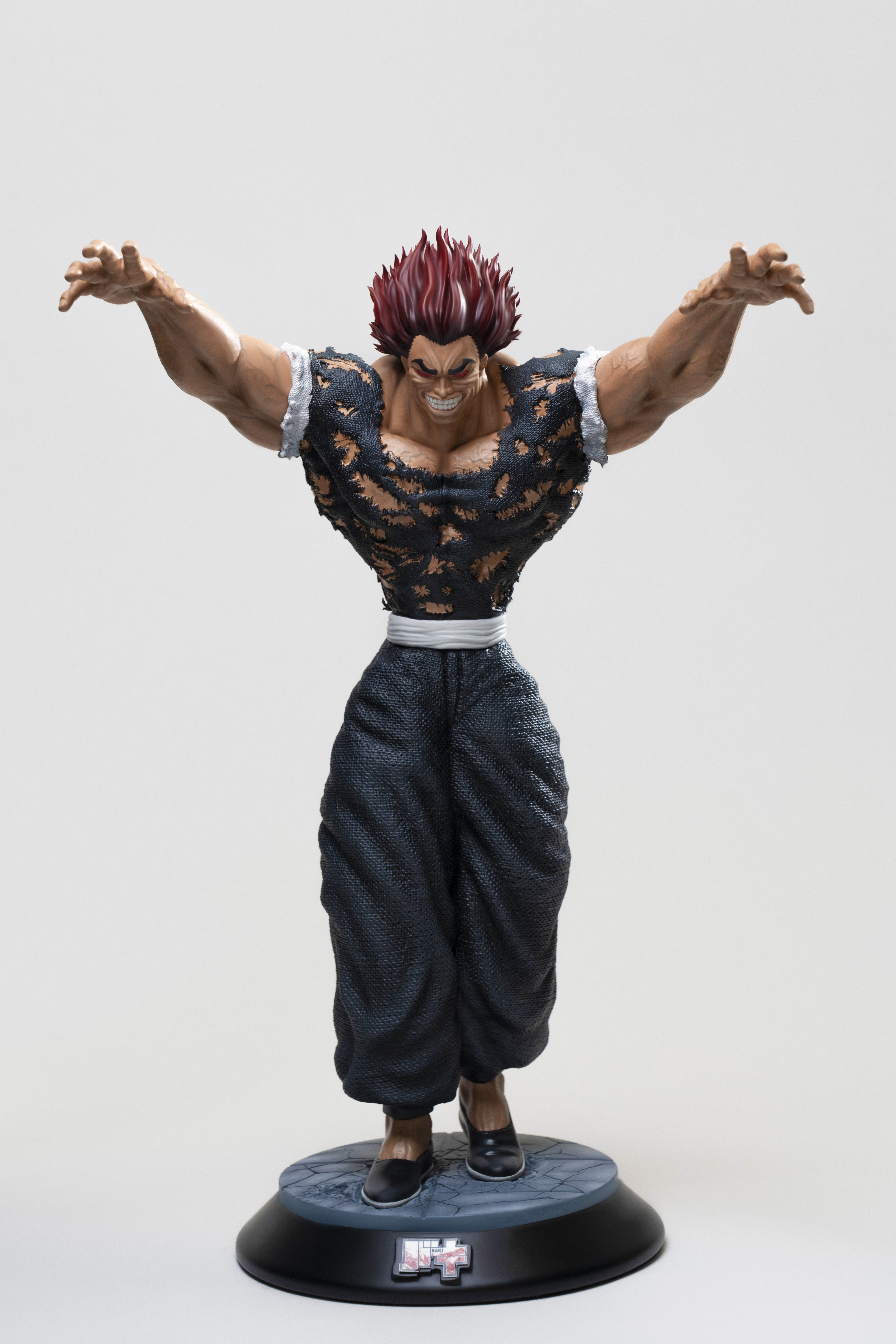 Baki Statue Yujiro Hanma 37cm